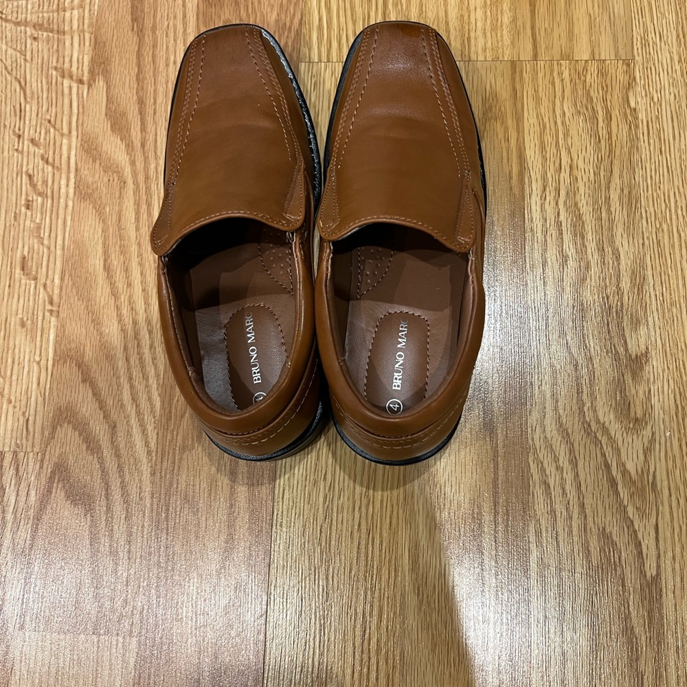 Boys Bruno Marc Brown Loafers - Picture 2 of 4